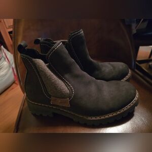 Josef Seibel Black Chelsea Boots